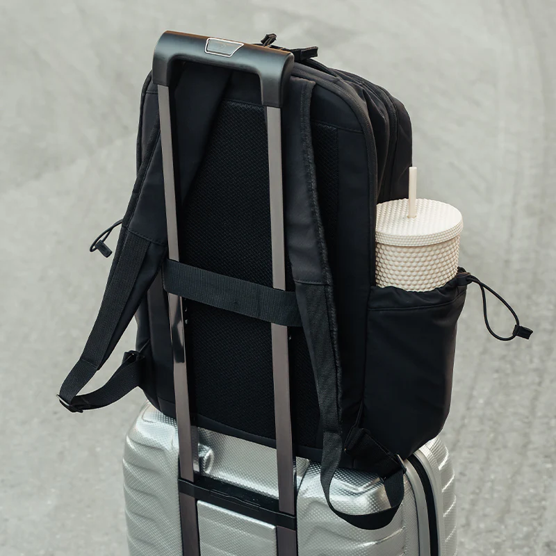 FOXED® EMMA BLACK BACKPACK - Image 7